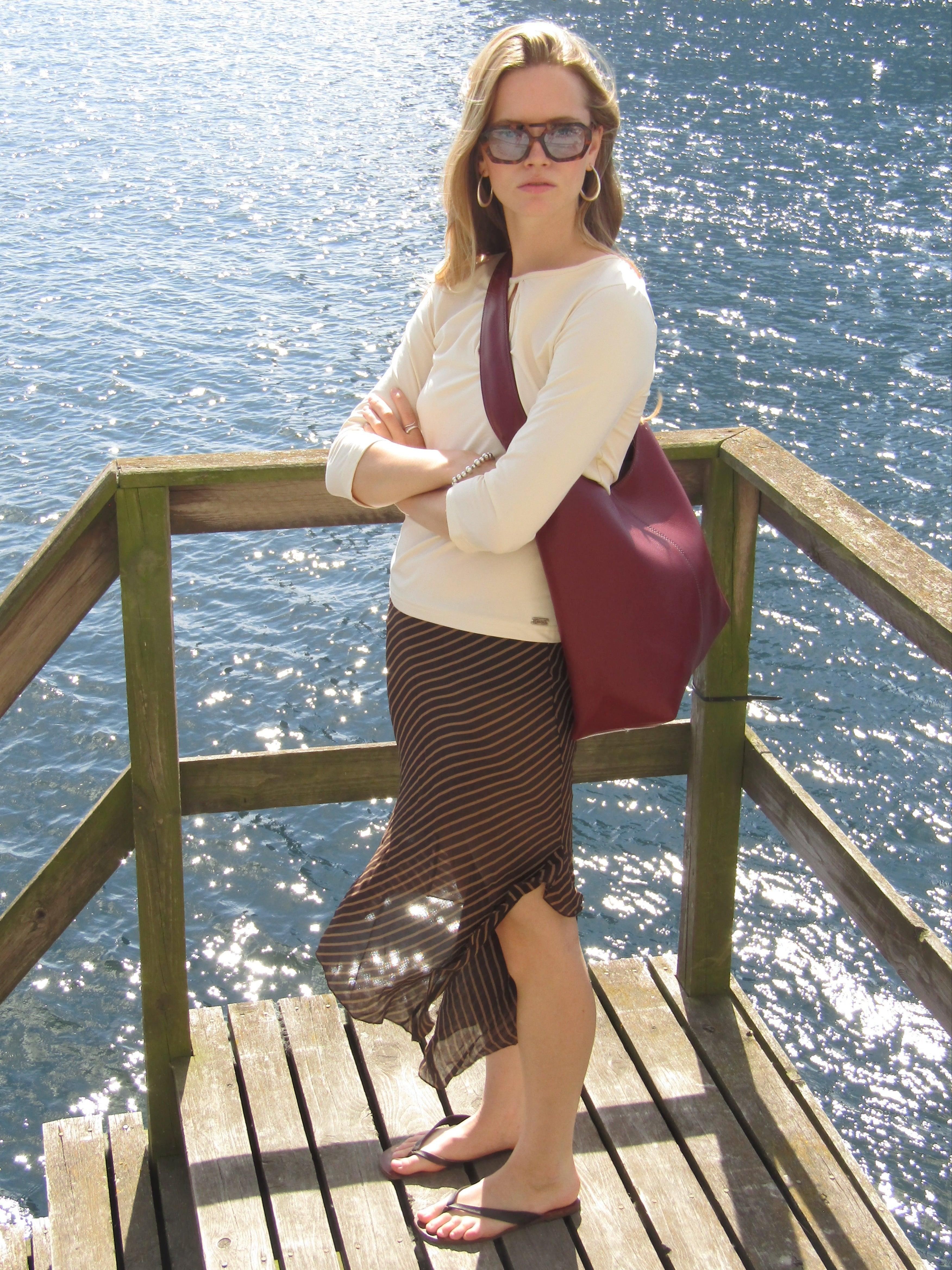 Bordeaux crossbody bag